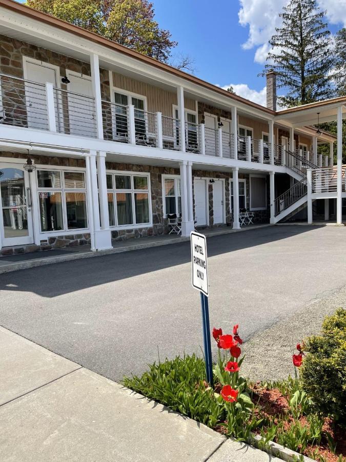 Lake Front Hotel คูเปอร์สทาวน์ ภายนอก รูปภาพ